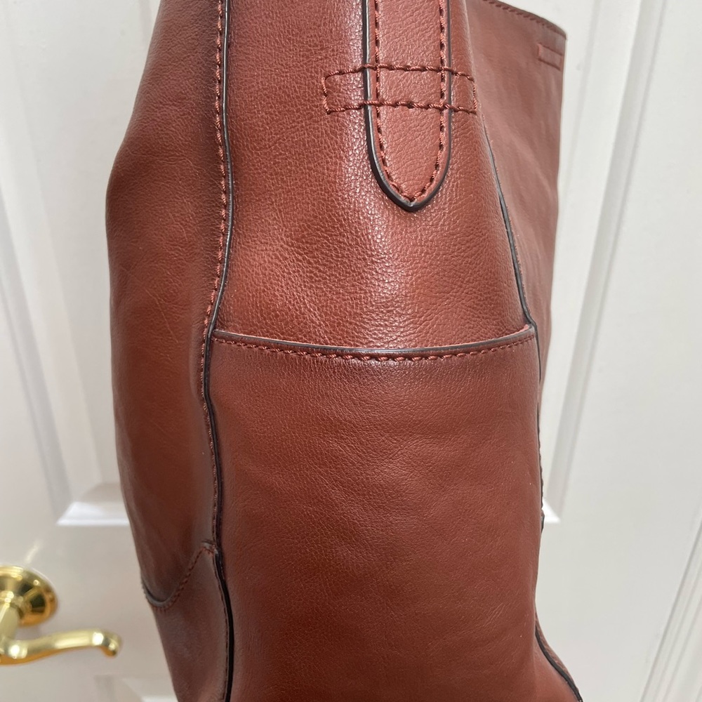 Frye Elegant Brown Hobo Bag - Picture 3 of 12
